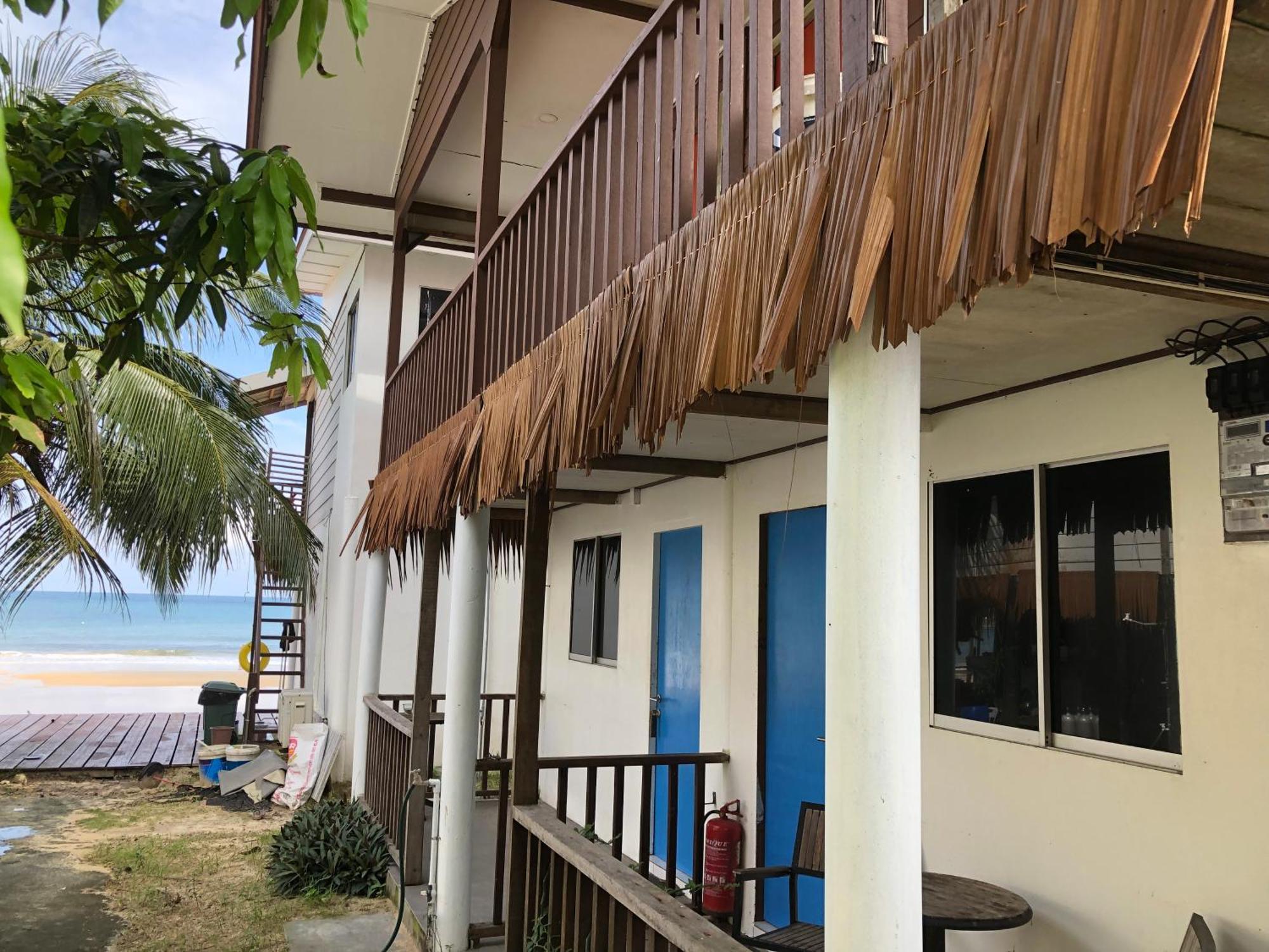 Tiongman Scubadive & Lodge Kampong Juara Exterior foto